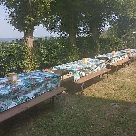 La Terrazza Lägenhet Asti Exteriör bild