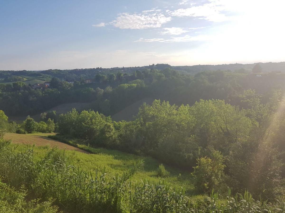 La Terrazza Lägenhet Asti Exteriör bild